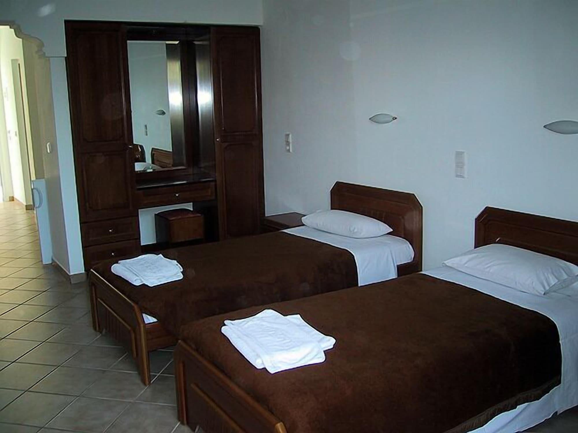 Irene Apartments Agios Gordios  Exterior photo
