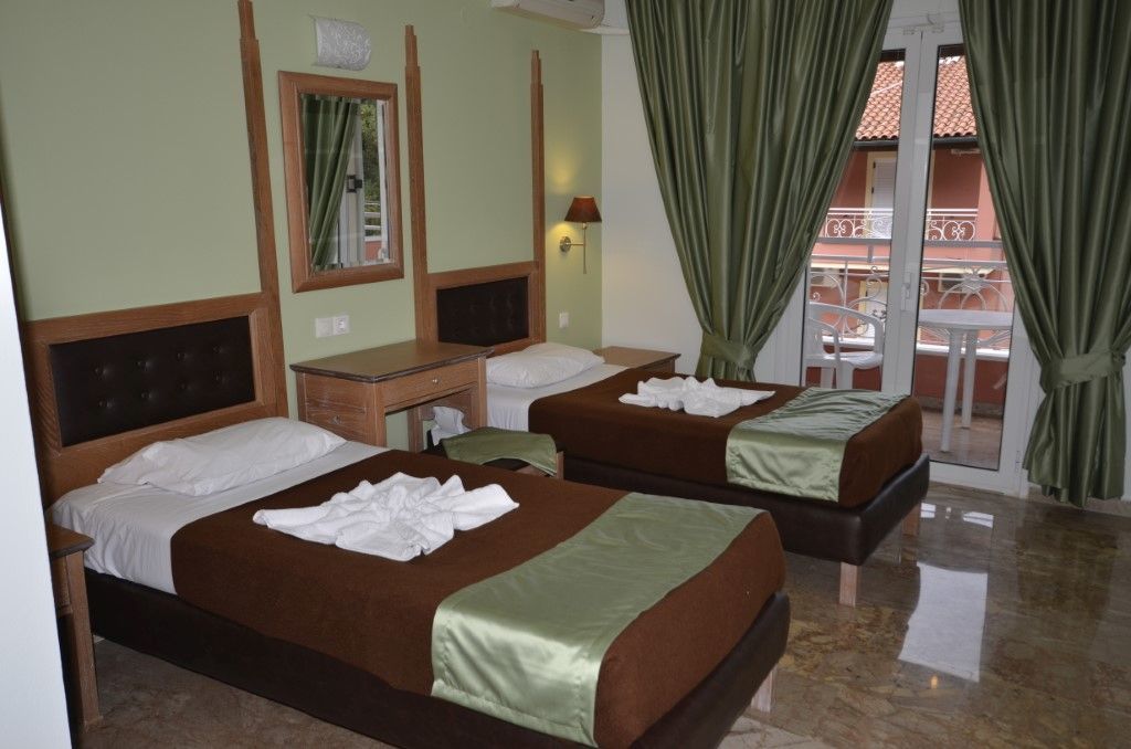 Irene Apartments Agios Gordios  Exterior photo